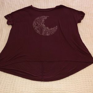 Maroon shirt sleeve shirt